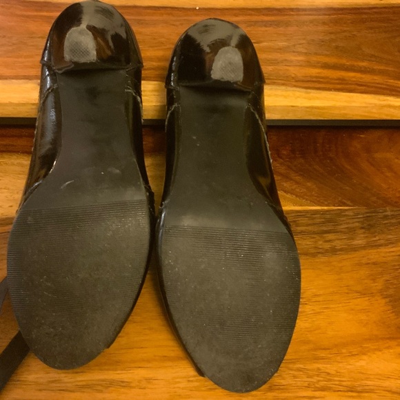 Madden Girl Rileigh Black Lace-Up Peep Toe Heels - Picture 4 of 6